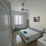 Rent 4 bedroom apartment in Florence