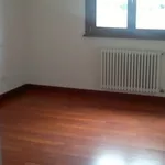 Rent 6 bedroom apartment of 85 m² in Udine