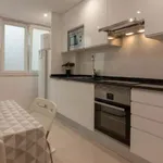 Rent 1 bedroom apartment in Lisbon