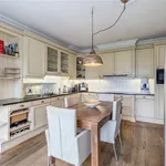 Maison de 1120 m² avec 5 chambre(s) en location à MAASEIK