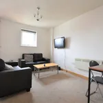 Rent 2 bedroom flat in Colchester