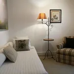 Rent 3 bedroom apartment in Lisbon