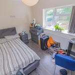 Rent 2 bedroom flat in West Midlands