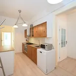 Pronajměte si 3 ložnic/e byt o rozloze 63 m² v Prague