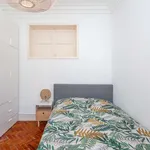 Rent a room in lisbon