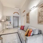 Rent 2 bedroom apartment of 80 m² in Florence