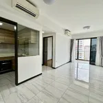 Rent 3 bedroom apartment of 87 m² in Singapore