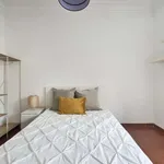 Rent a room in lisbon