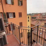 Rent 4 bedroom apartment of 65 m² in Bologna