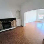 Rent 4 bedroom apartment of 225 m² in Lisbon