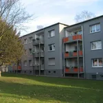 Miete 3 Schlafzimmer wohnung von 54 m² in Duisburg