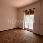 Rent 3 bedroom apartment of 85 m² in Genzano di Roma