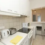 Rent 3 bedroom apartment in Athens