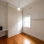 Rent 4 bedroom house in Oakleigh