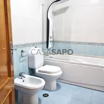 Rent 2 bedroom apartment of 72 m² in Amadora