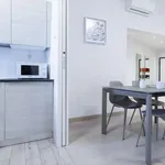 Rent 1 bedroom apartment of 65 m² in milan