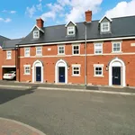 Rent 3 bedroom flat in Colchester