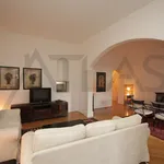 Pronajměte si 3 ložnic/e byt o rozloze 94 m² v Prague