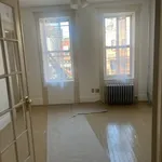 Rent 3 bedroom apartment in Astoria