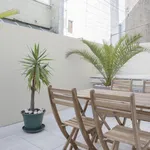 Rent 3 bedroom apartment of 115 m² in Porto