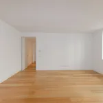 Rent 2 bedroom apartment of 136 m² in Lisboa