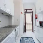 Rent 3 bedroom apartment in porto