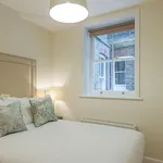 Rent 3 bedroom flat in London