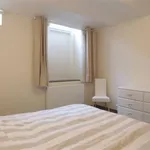 Appartement de 90 m² avec 2 chambre(s) en location à IXELLES