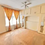 Rent 3 bedroom house in East Midlands