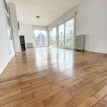 Appartement de 84 m² avec 3 chambre(s) en location à Ducey-Les Chéris