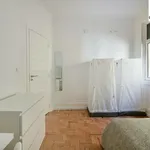 Rent 15 bedroom apartment in Lisbon