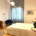 Rent 4 bedroom apartment of 80 m² in Firenze