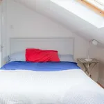 Rent a room of 100 m² in dublin