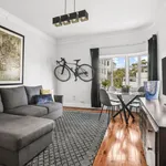 Rent 1 bedroom apartment in edgecliff