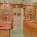 Rent 4 bedroom apartment of 150 m² in Venezia