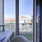 Rent a room in lisbon