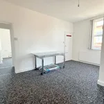 Rent 2 bedroom flat in East Midlands