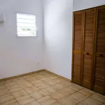 Rent 4 bedroom house of 92 m² in Saint-François