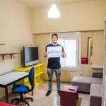 Rent a room of 120 m² in valencia