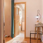 Rent 1 bedroom apartment in Porto