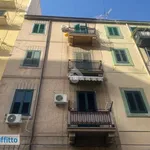 Affitto 3 camera appartamento di 86 m² in Palermo