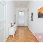 Pronajměte si 2 ložnic/e byt o rozloze 84 m² v Prague