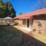 Rent 1 bedroom apartment in Roodepoort