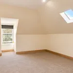 Rent 4 bedroom apartment in North Hobart