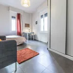 Rent 4 bedroom apartment in Valencia