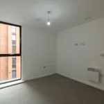 Rent 2 bedroom flat in West Midlands