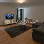 Rent 1 bedroom apartment of 72 m² in Rovinj