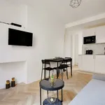 Appartement de 334 m² avec 1 chambre(s) en location à Paris