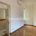 Affitto 5 camera appartamento di 172 m² in Rome