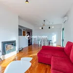 Rent 3 bedroom apartment of 93 m² in Vila Nova de Gaia